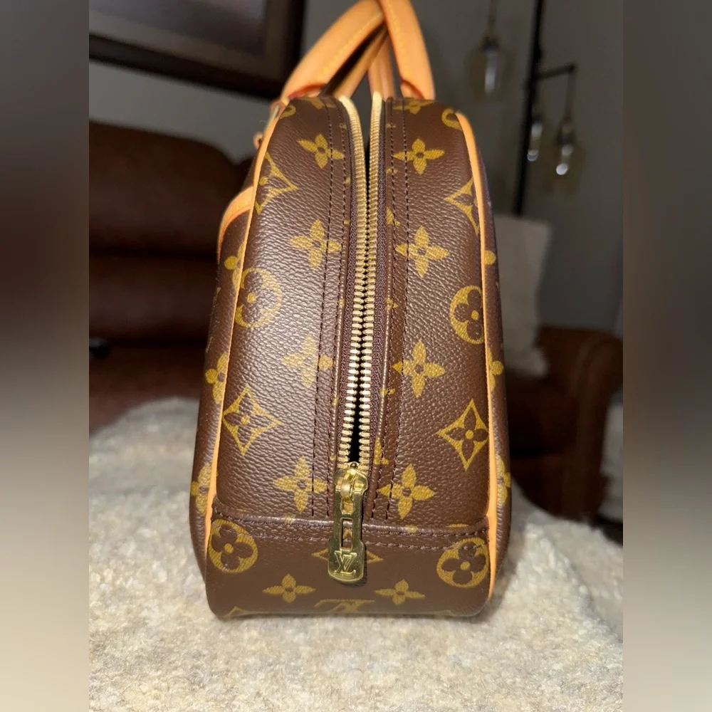 Louis Vuitton LV Monogram Trouville - Picture 2 of 8